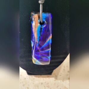 🌊 Blue Glass Pendant Necklace with Tie Cord – Cool, Casual & Artistic